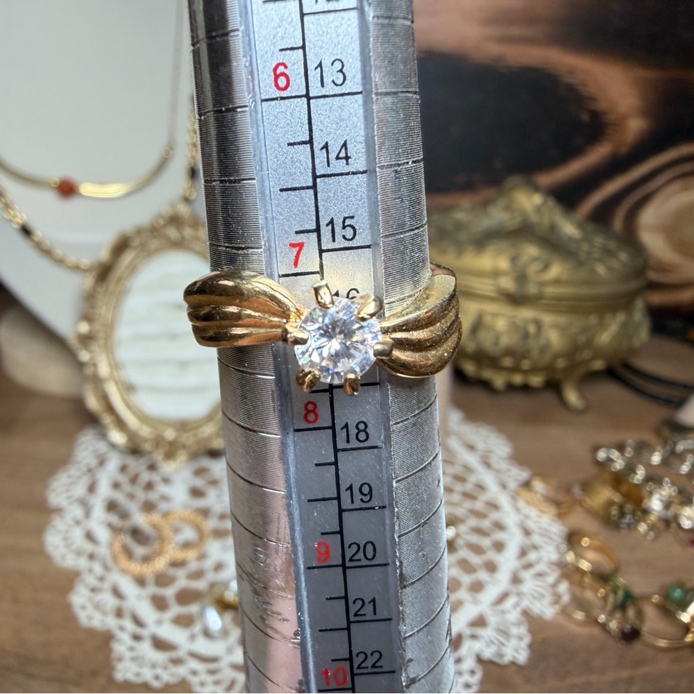 Elegant 14KT GE Gold Ring with Clear Stone